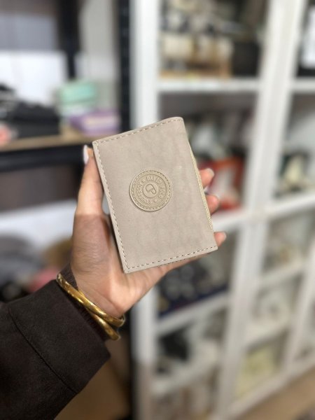 جزدان حجم صغير للصبايا