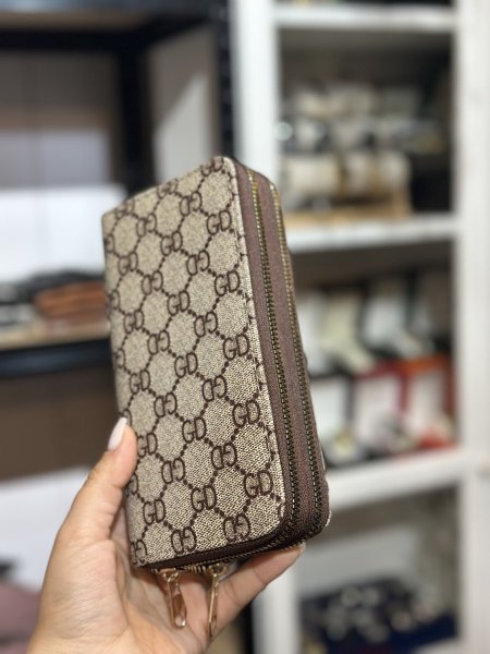 جزدان مصاري