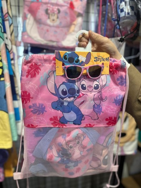 بكج السباحة منشفة ونظارة وطاقيه ستيتش