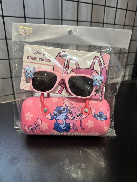 بكج نظارات ديزني مع علبة ستيتش وانجل زهري