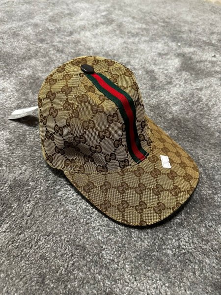 طاقية غوتشي