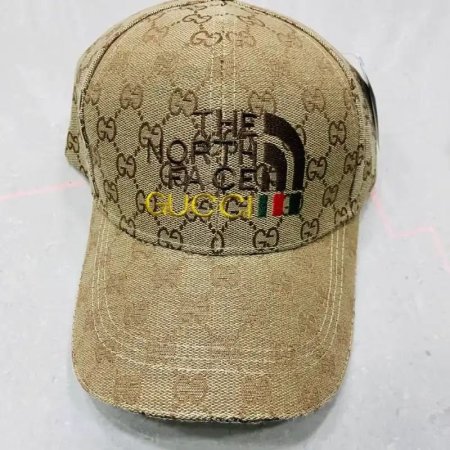 طاقية غوتشي