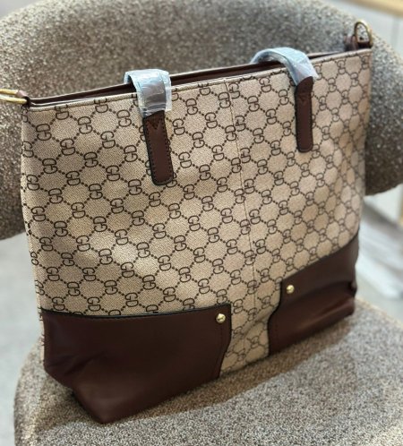 جزدان حجم كبير