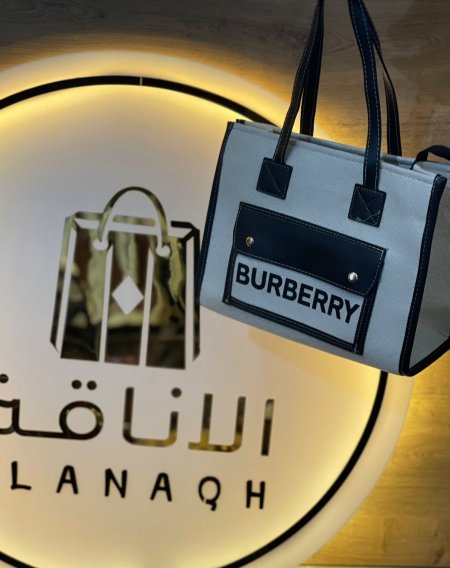 BURBERRY