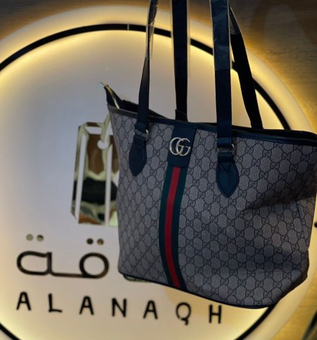 GUCCI <br> <span class='text-color-warm'>سيتوفر قريباً</span>