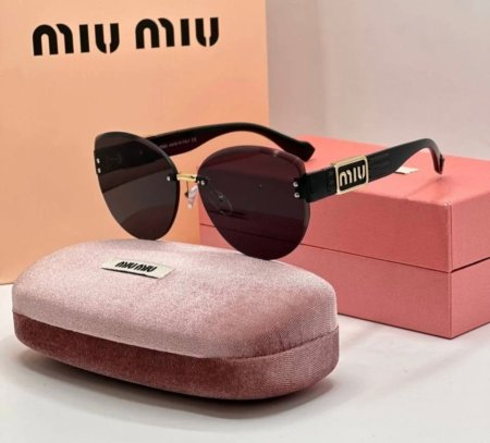 MIU MIU