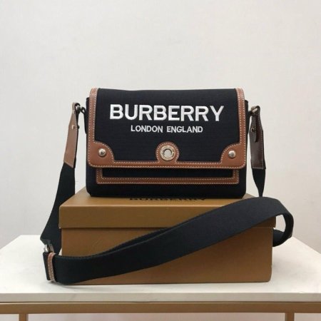 BURBERRY  <br> <span class='text-color-warm'>سيتوفر قريباً</span>