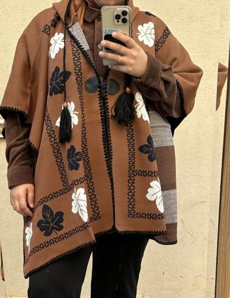 شال كتف <br> <span class='text-color-warm'>سيتوفر قريباً</span>