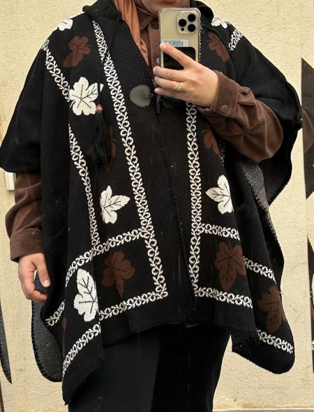 شال كتف <br> <span class='text-color-warm'>سيتوفر قريباً</span>