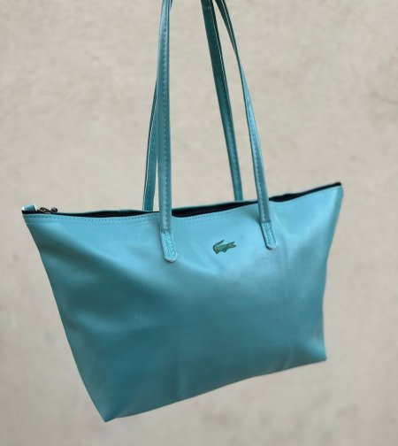 لاكوست جلد توركيز