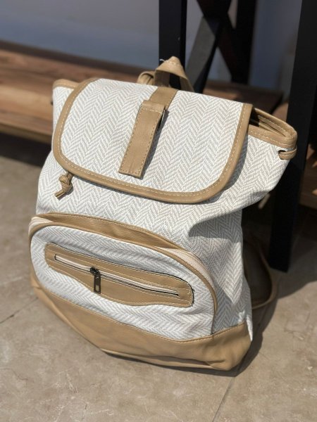 شنطة <br> <span class='text-color-warm'>سيتوفر قريباً</span>