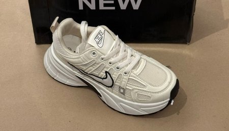 بوت نايك للصبايا