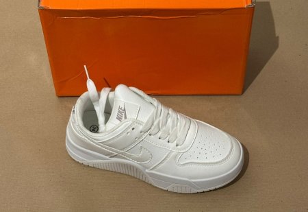 بوت نايك للصبايا