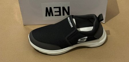 سكيتشرز للشباب