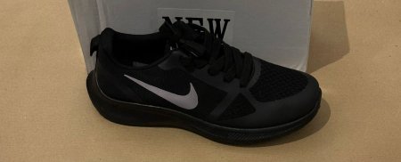 بوت نايك للشباب