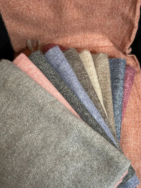 شال رقبة سادة