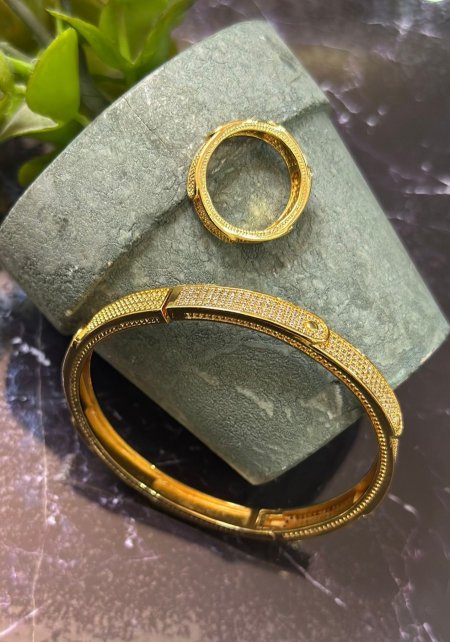 طقم اسوارة مع خاتم جولد