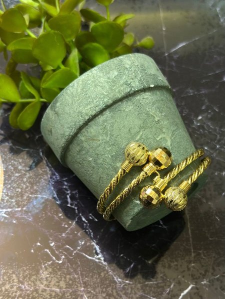 اسوارة جولد