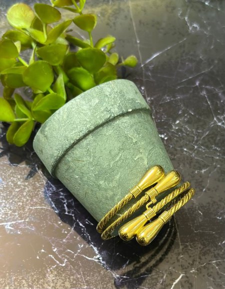 اسوارة انجاصات