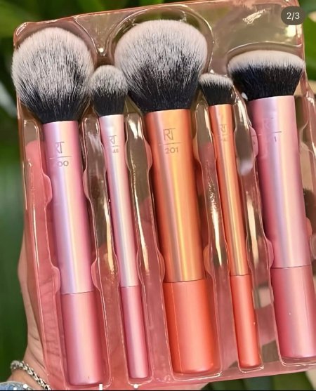 بكج فراشي مكياج من 4 قطع