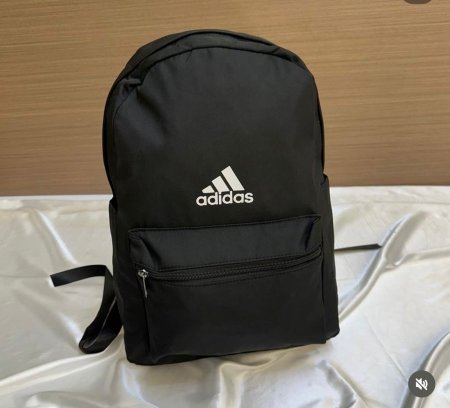 شنطة ظهر اديداس